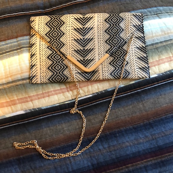 Francesca's Collections Handbags - Francesca’s Aztec print straw bag